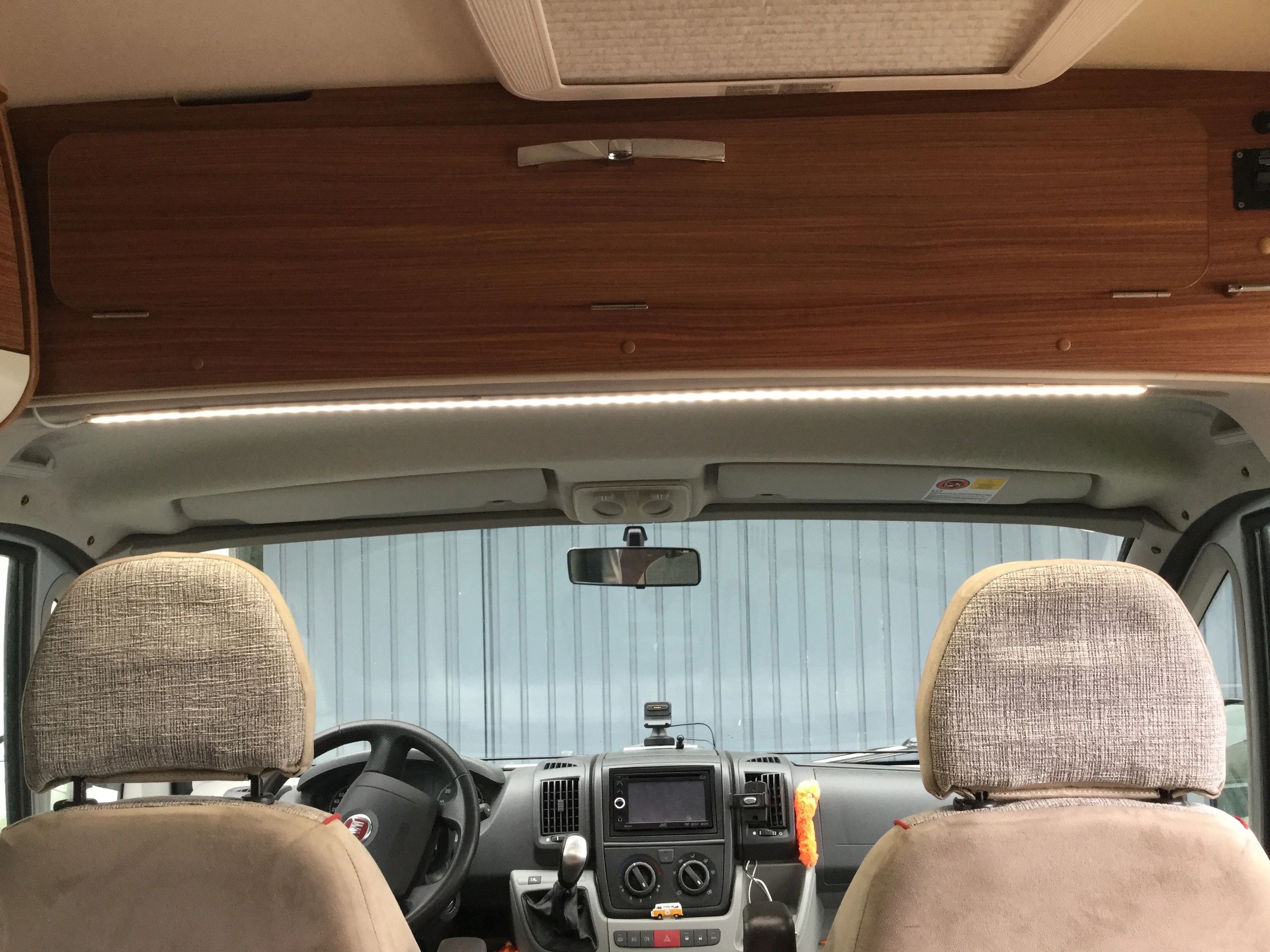 1 Meter LED Streifen Neutralweiß - 60 Led's