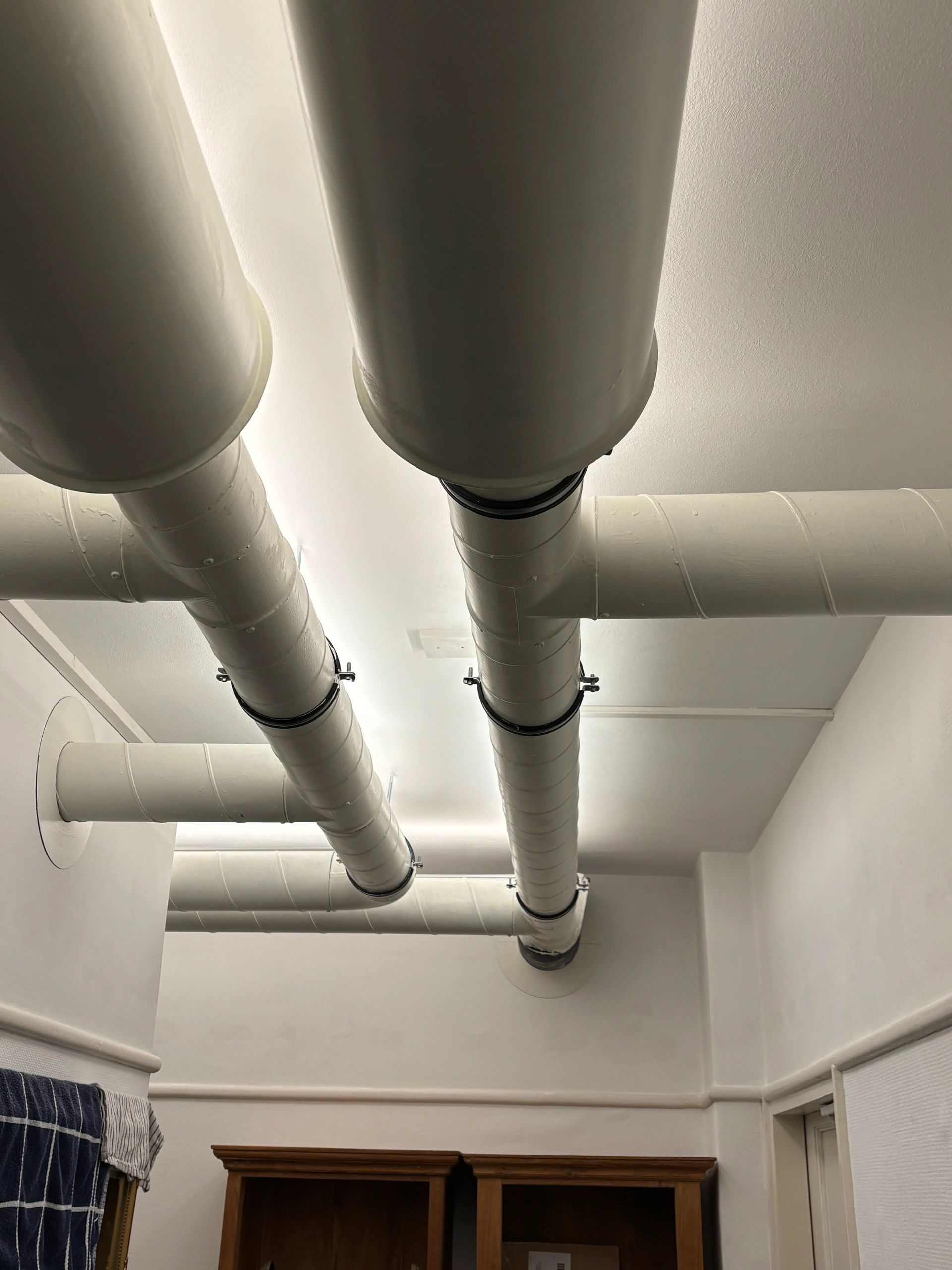 Aluminium LED Streifen Profil Aufbau 2M - 7 mm hoch - komplett mit Abdeckkappe