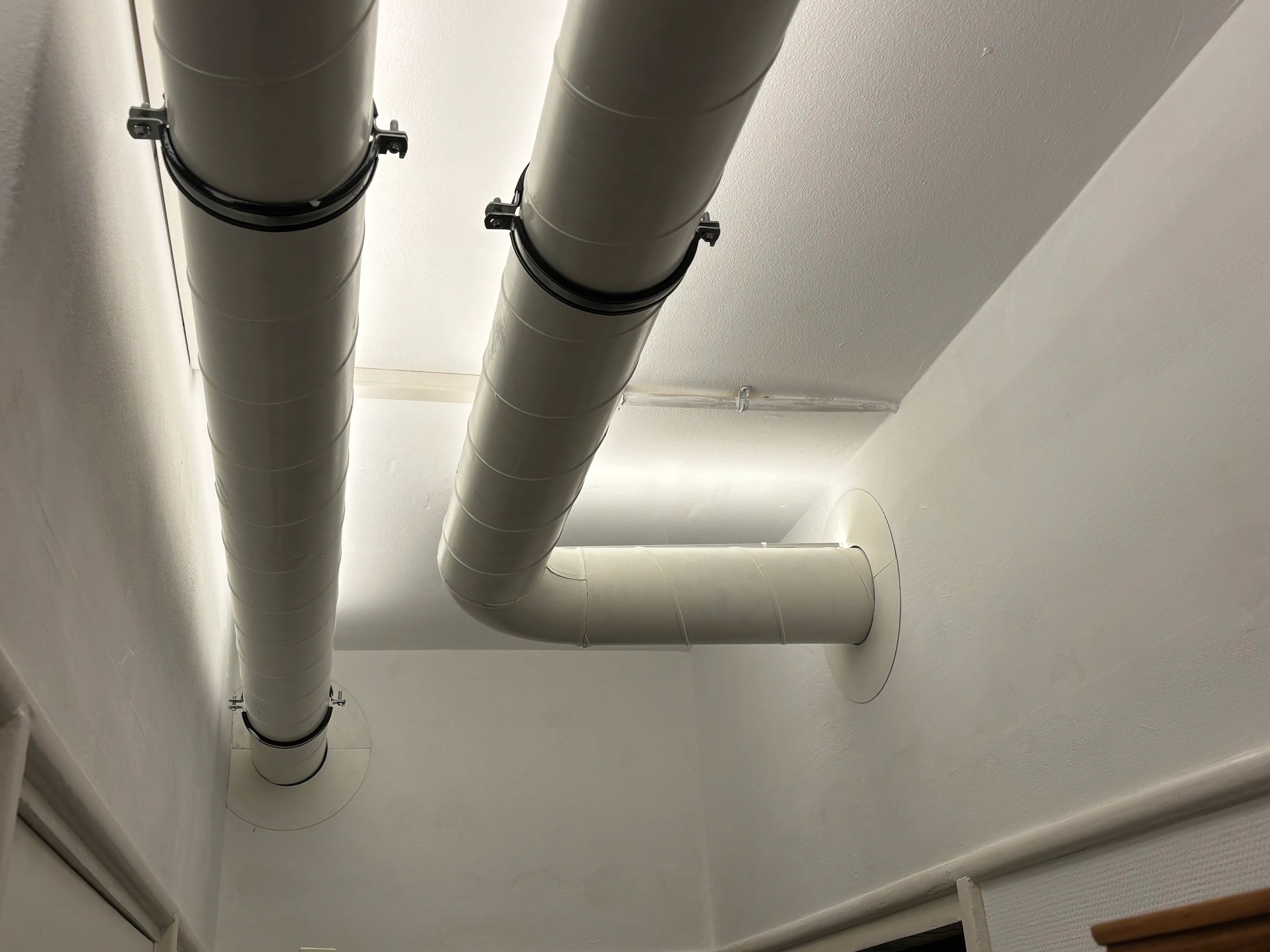 Aluminium LED Streifen Profil Aufbau 2M - 7 mm hoch - komplett mit Abdeckkappe