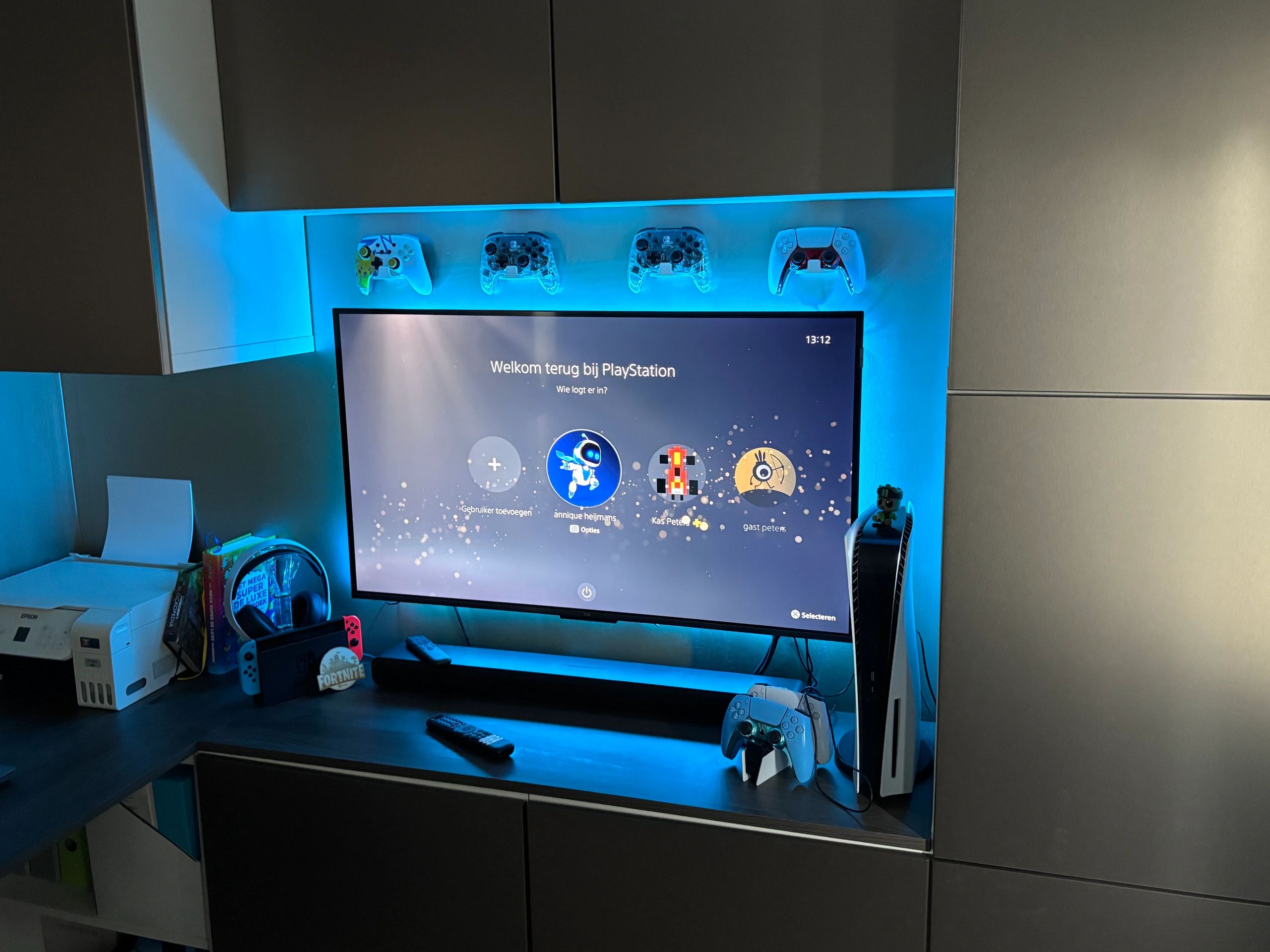 TV LED Streifen Set mit 4 RGB Streifen für TV’s bis 32 inch