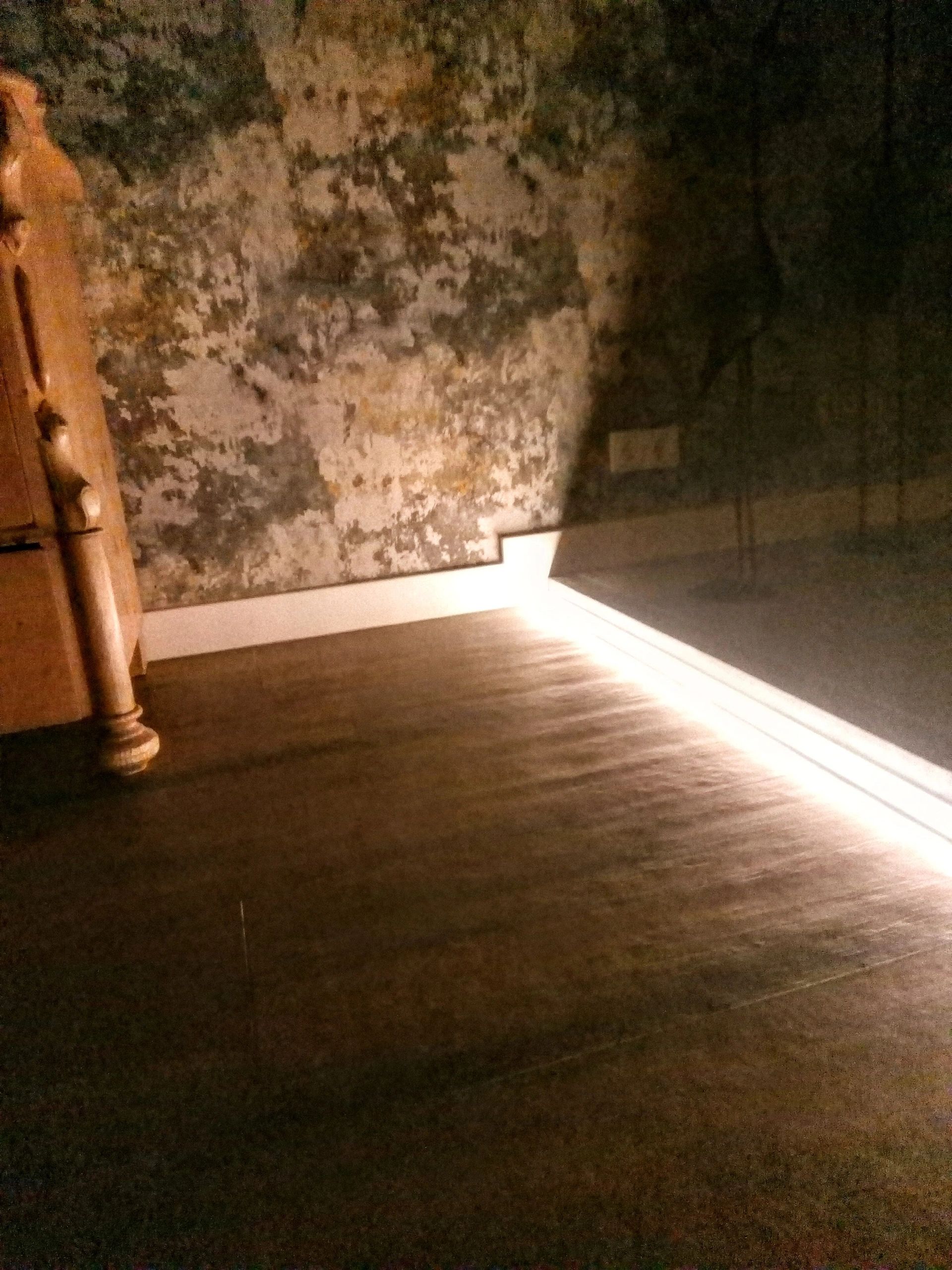 Led Streifen Profil Ecke Slim line - komplett inklusiv Abschlusskappe 3 Meter