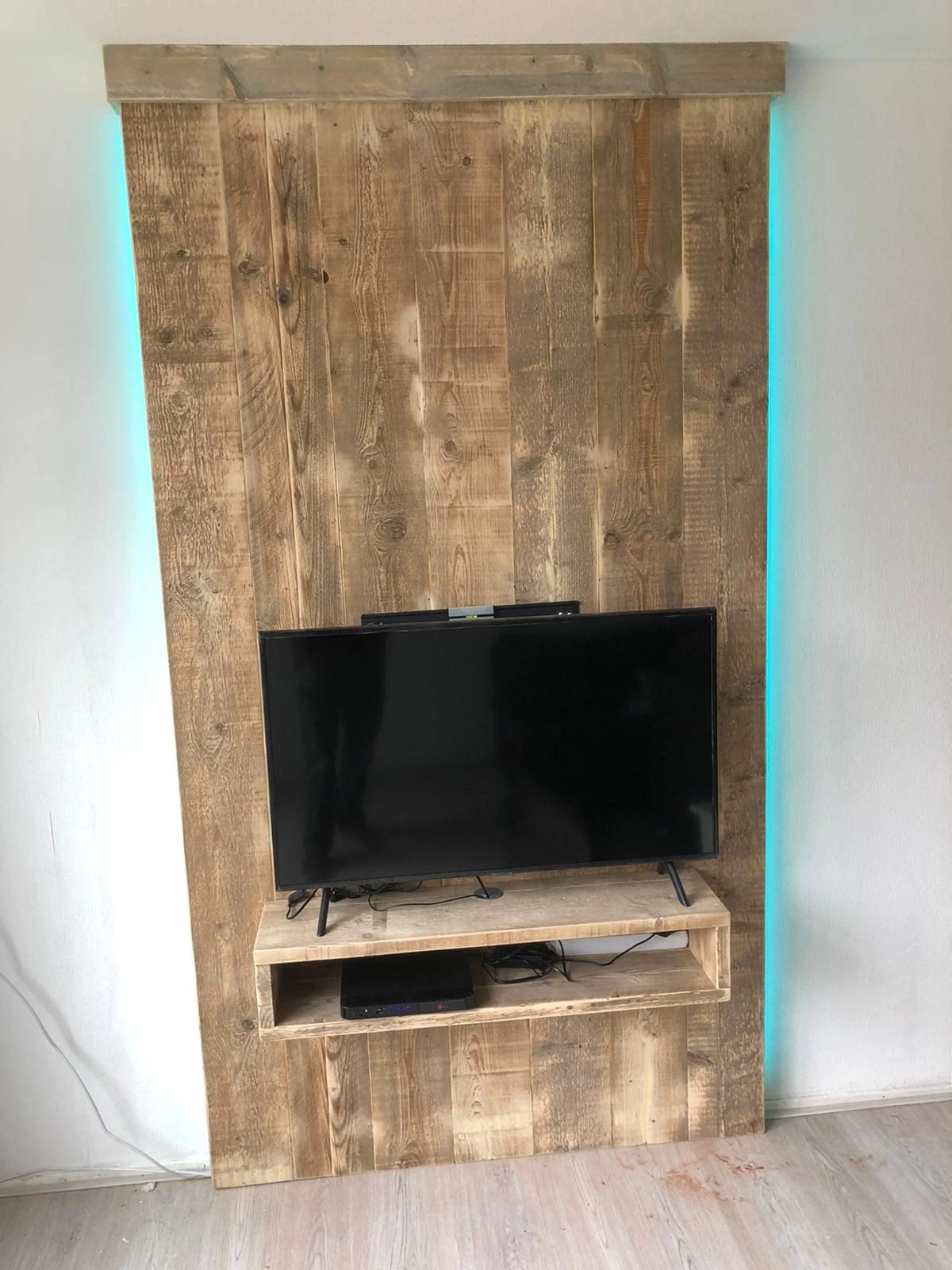 RGB SPLITTER Kabel in 2 Teilen