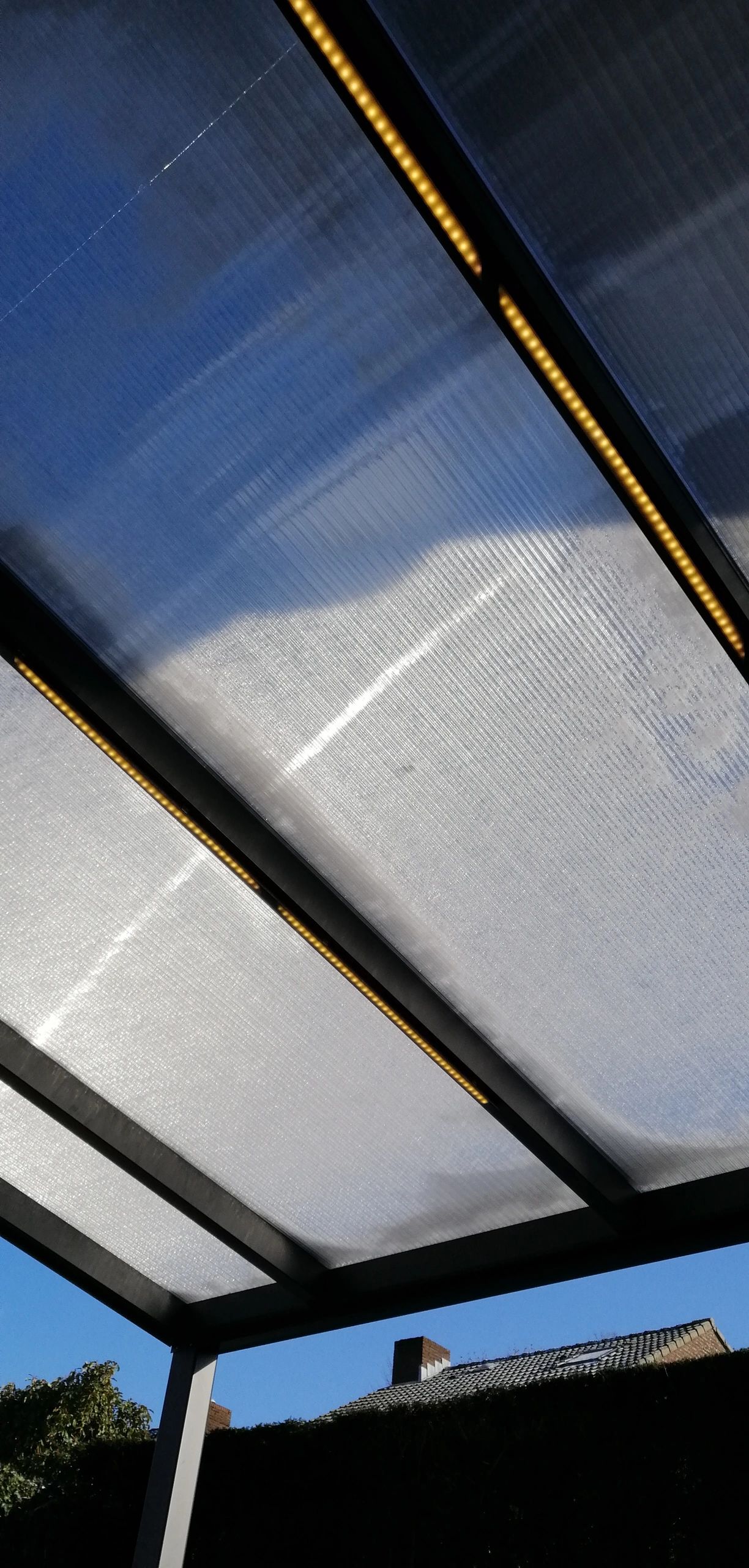 Aluminium Led Streifen Profil schwarz Aufbau 2M - breit und niedrig - komplett mit Abdeckkappe