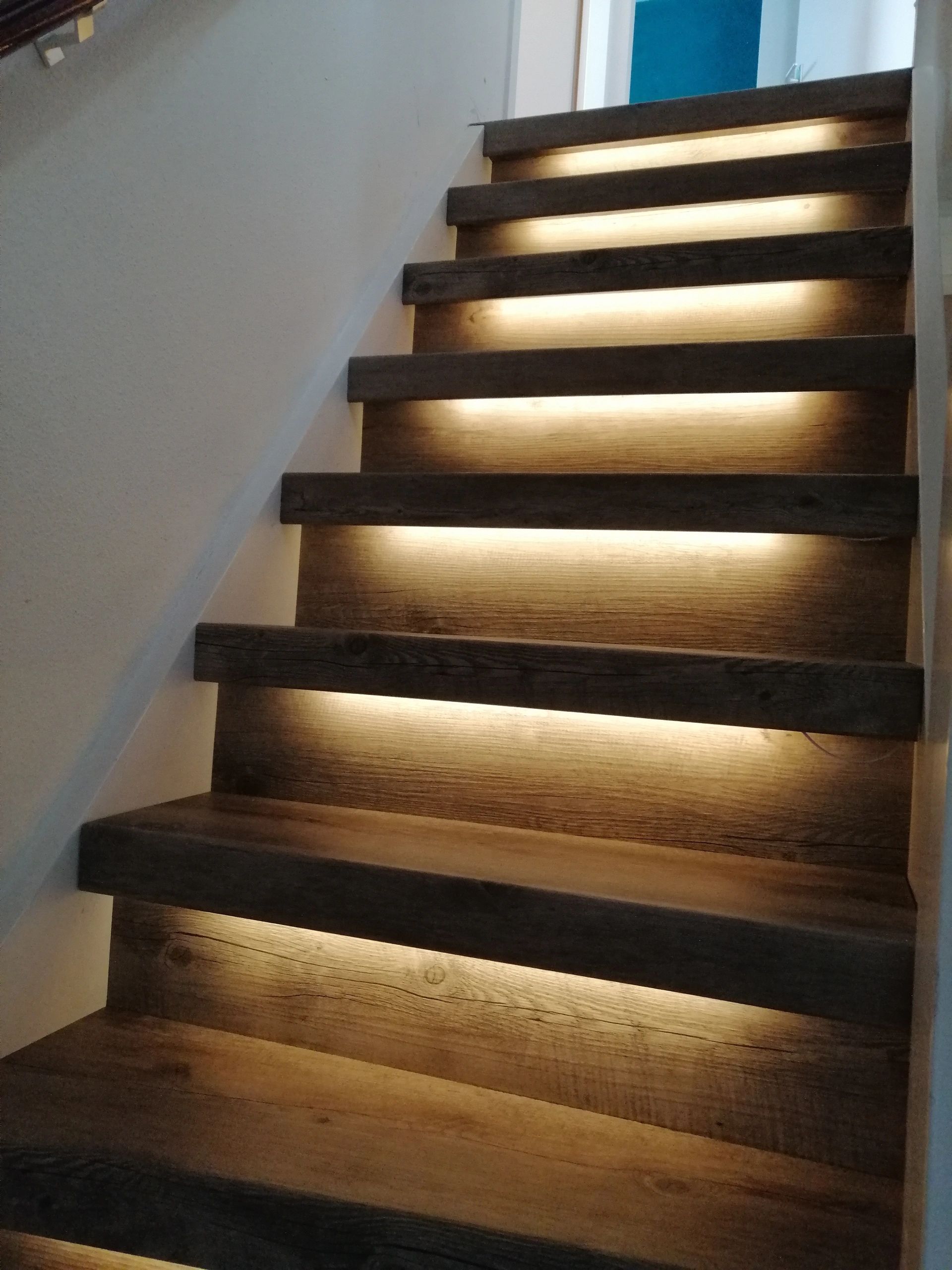 Treppenbeleuchtung LED Streifen  Warmweiß - komplettes Set 50 cm