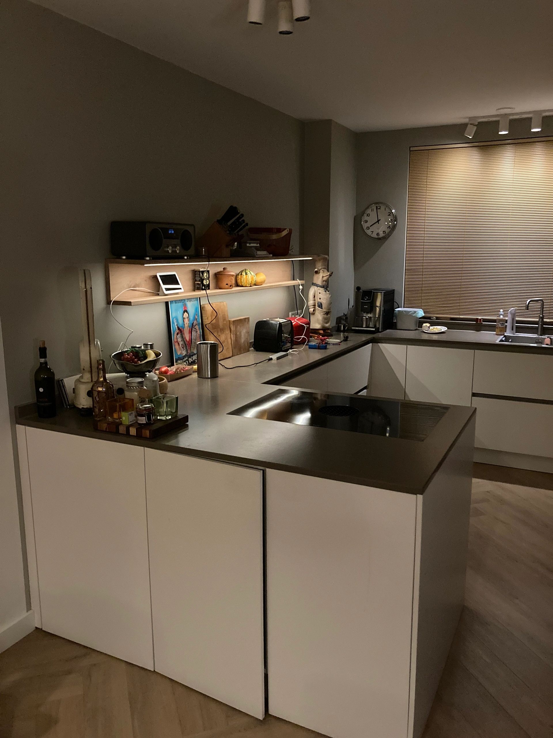 LED Leiste 1 Meter warmweiß Basic Plus - EinzelneLeiste mit 128 LEDs pro Meter