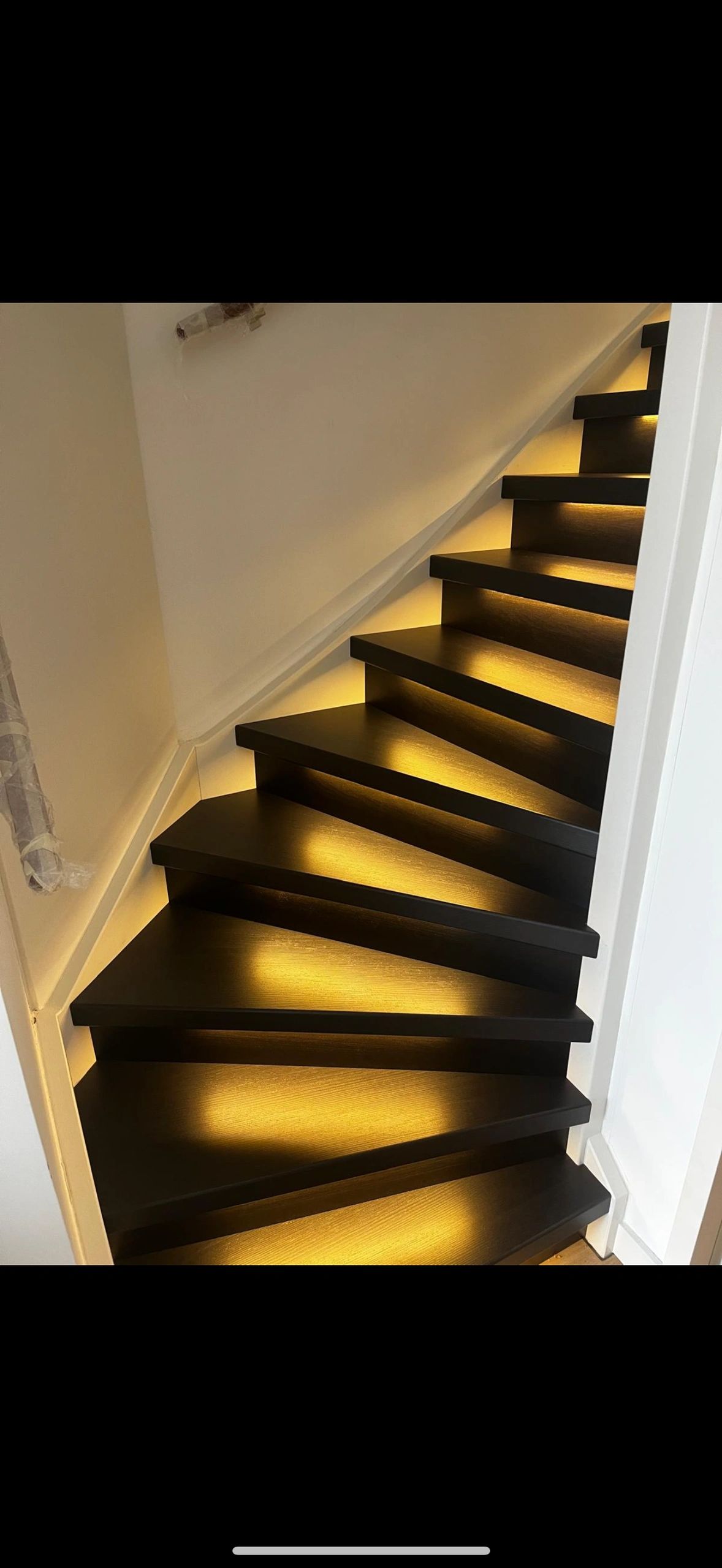 Treppenbeleuchtung LED Streifen Warmweiß komplettes Set 50 CM