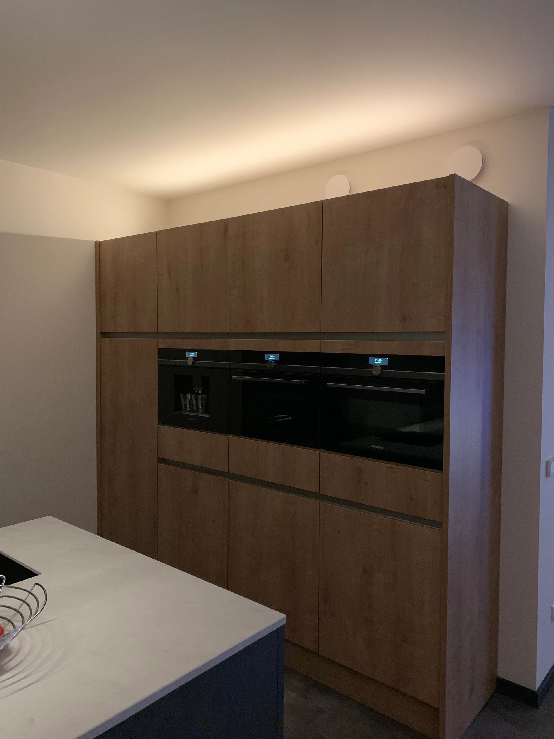 Led Streifen Profil Ecke Slim line - komplett inklusiv Abschlusskappe 2 Meter