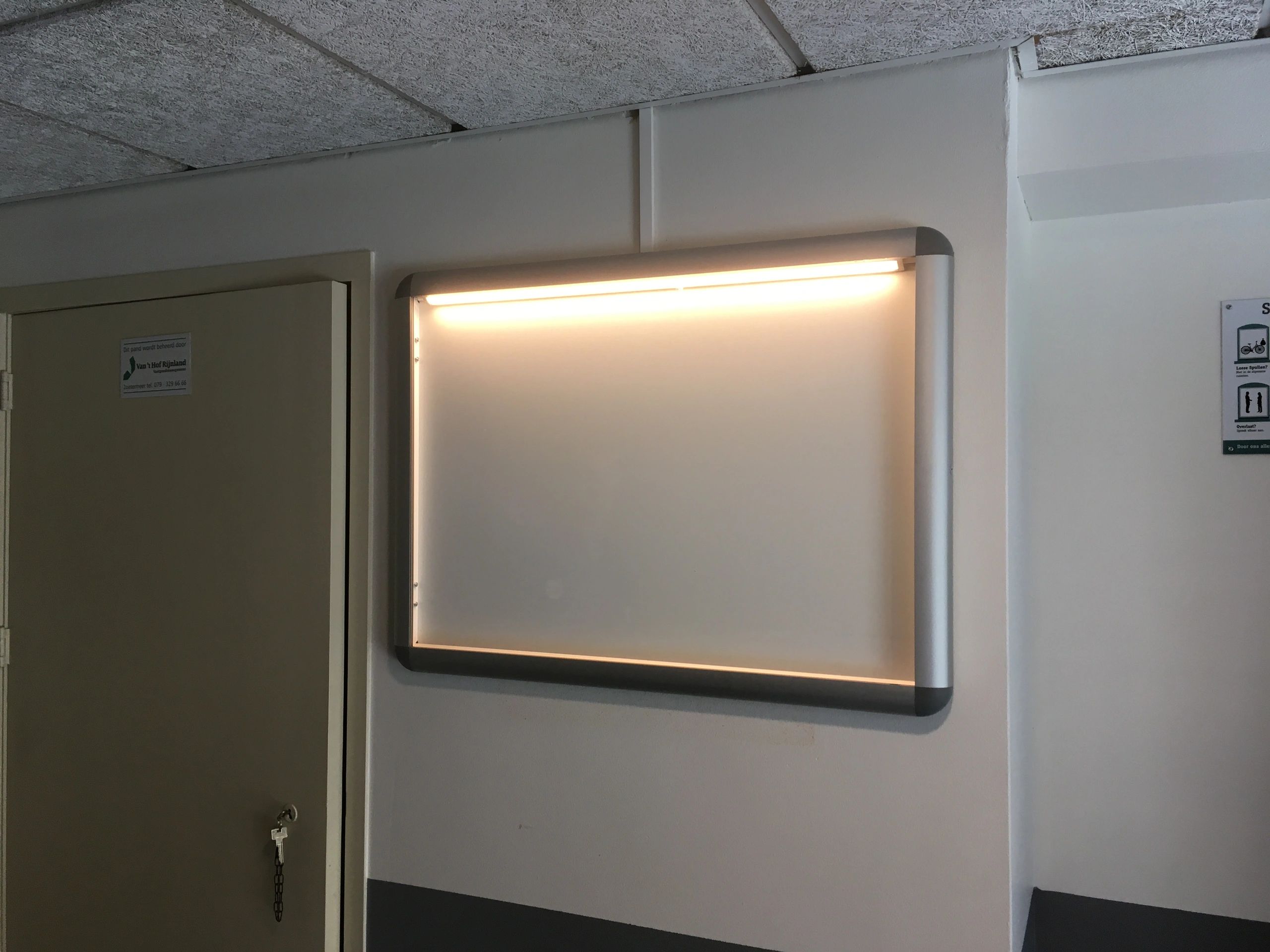 Led Streifen Profil Einbau tiefes Modell - komplett inklusiv Abschlusskappe 1 Meter 7 mm