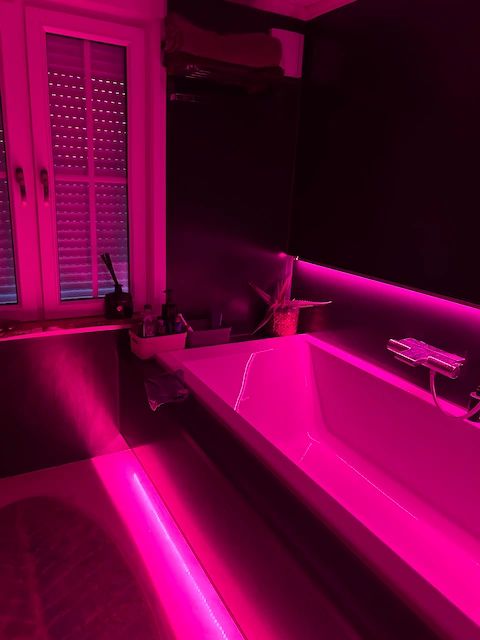 10 Meter RGBWW LED Streifen Premium mit 600 Led's - komplettes Set