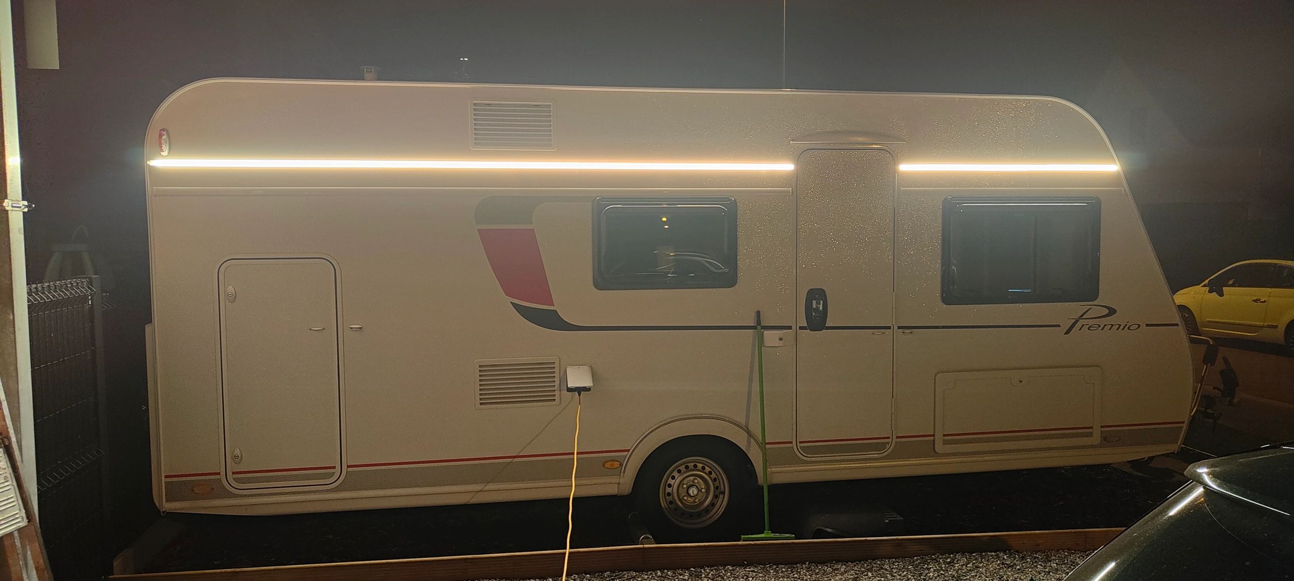 9 Meter LED Streifen Warmweiß Pro 420 - komplettes Set