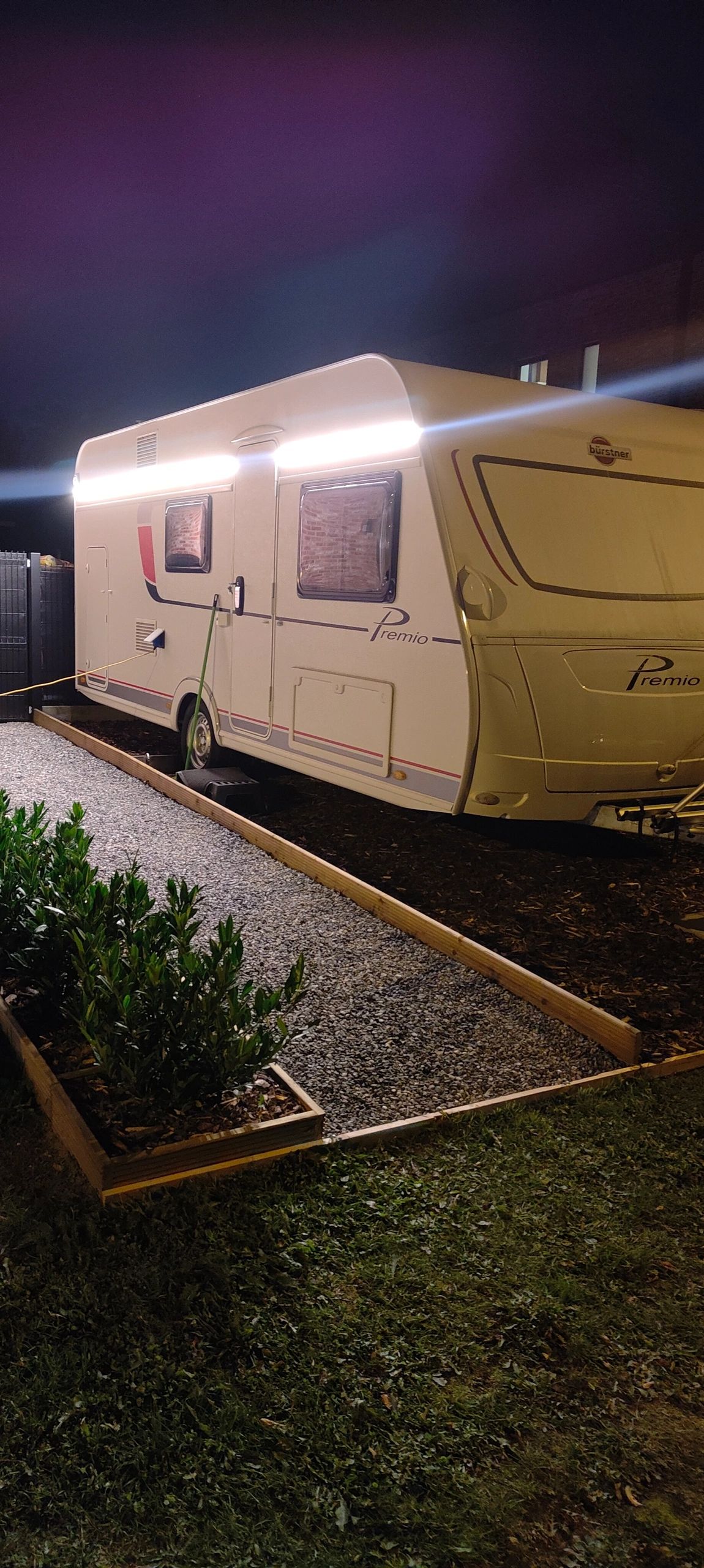 9 Meter LED Streifen Warmweiß Pro 420 - komplettes Set