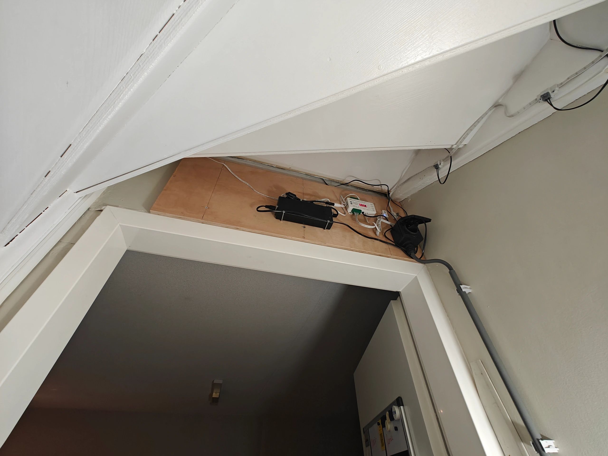 Dynamisches Treppenbeleuchtungsset Premium 130 cm mit Profil