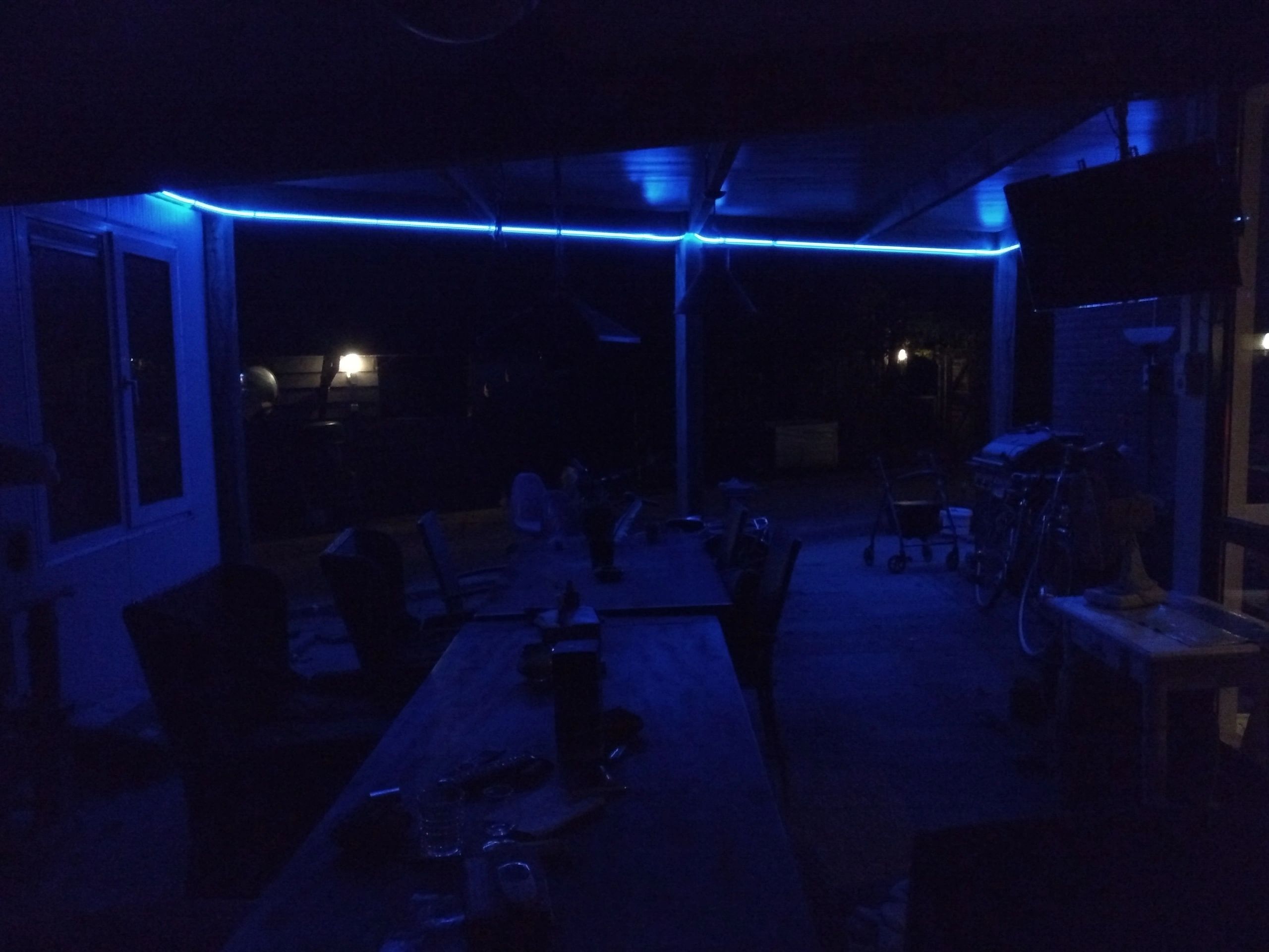 3 Meter RGB LED Streifen für Außen komplettes Set