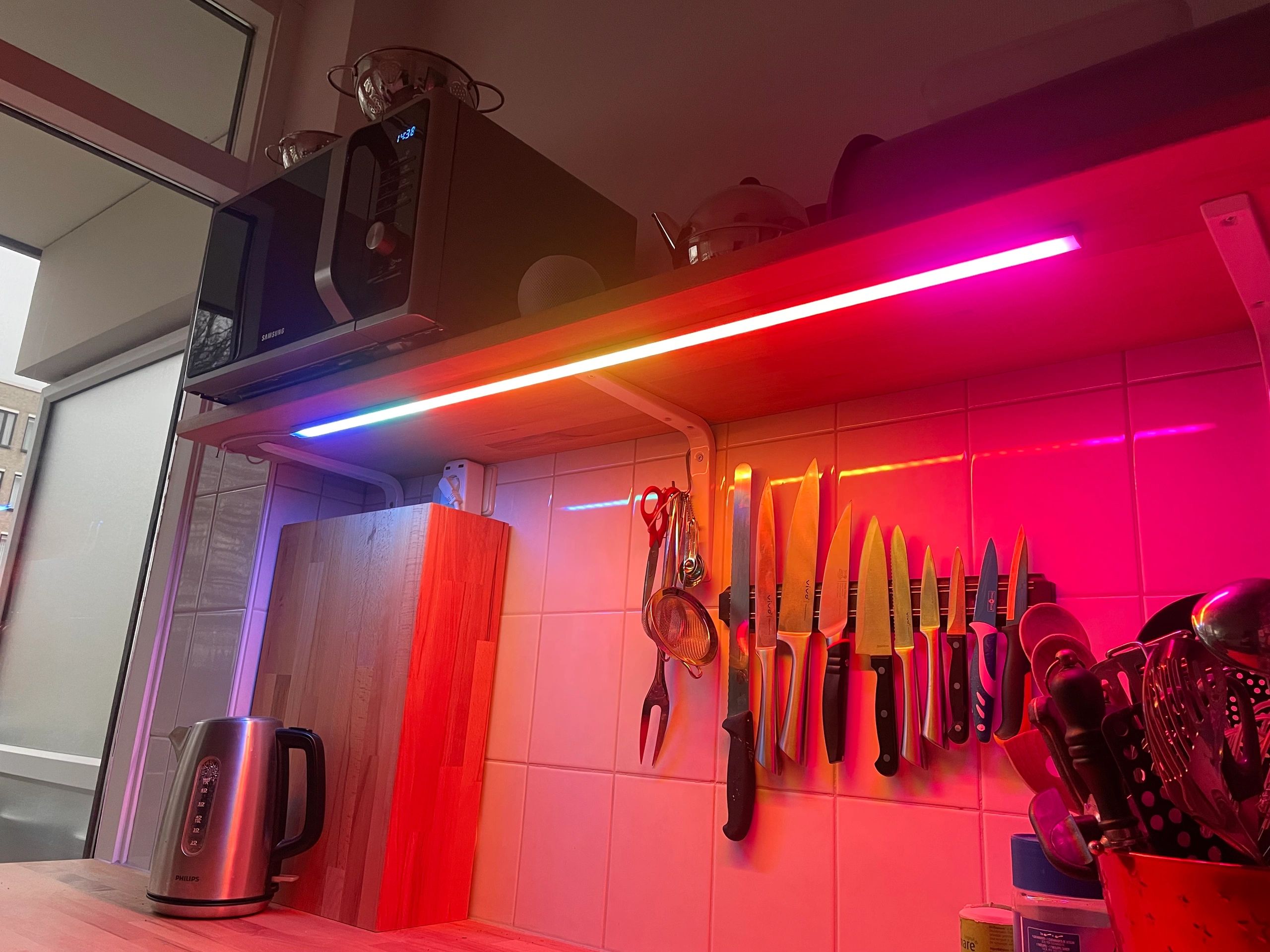 Led Streifen Profil breit Aufbau tiefes Modell - komplett mit Abschlusskappe 1,5 Meter