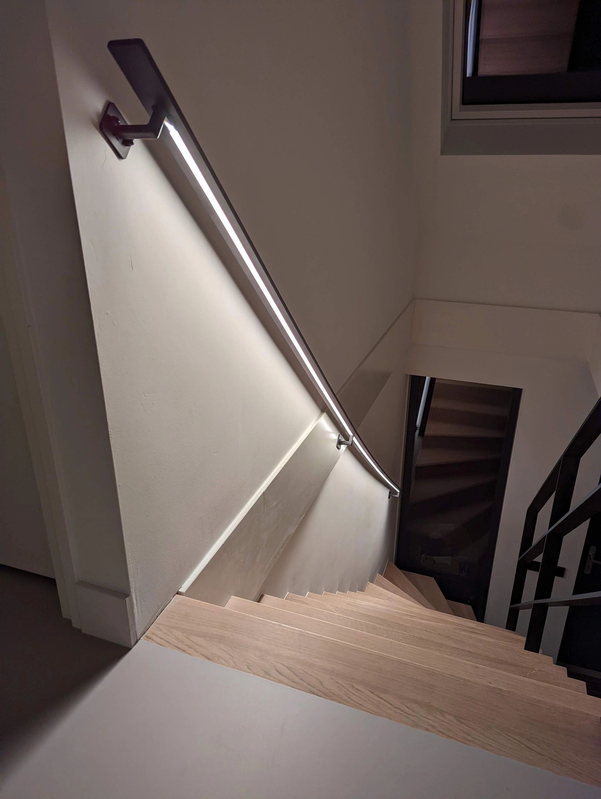 5 Meter COB Led Streifen IP65/67 24V - warmweiß 3000K - 384 Leds p/m