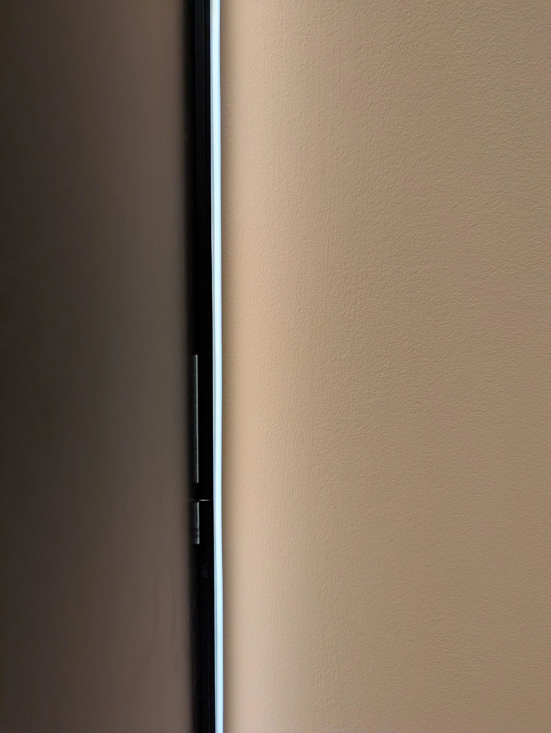 Aluminium LED Streifen Profil schwarz Aufbau 3M - 7 mm hoch - komplett mit AbschlusskAppe