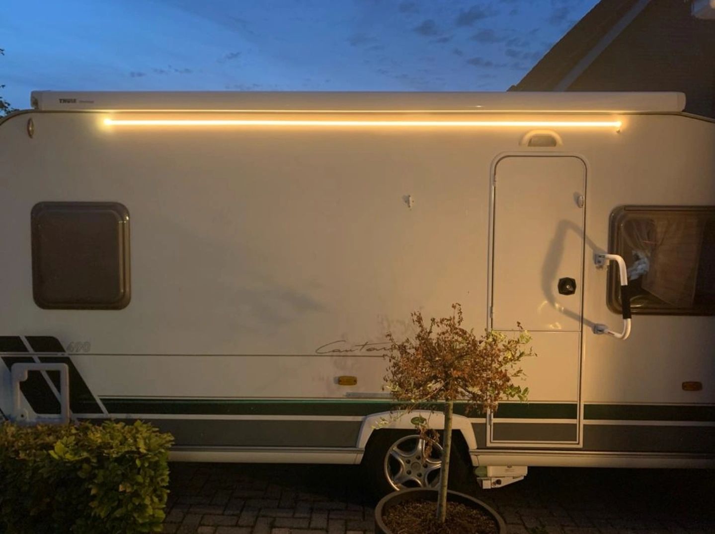 3 Meter Neon LED Flex Midi gerade Warmweiß - komplettes Set Neon Beleuchtung