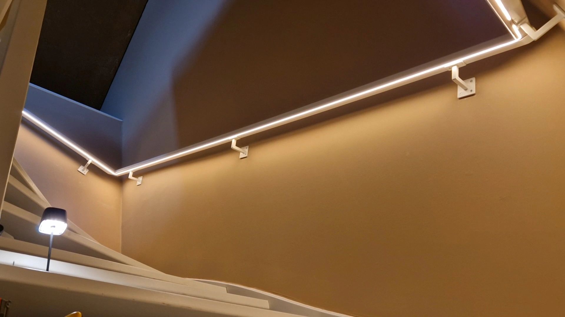 10 Meter Neon LED Flex Warmweiß Midi gerade - Einzelner Streifen